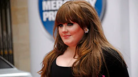 Did Adele get surgery for weight loss?